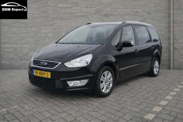 Ford Galaxy (2011) thumbnail 1