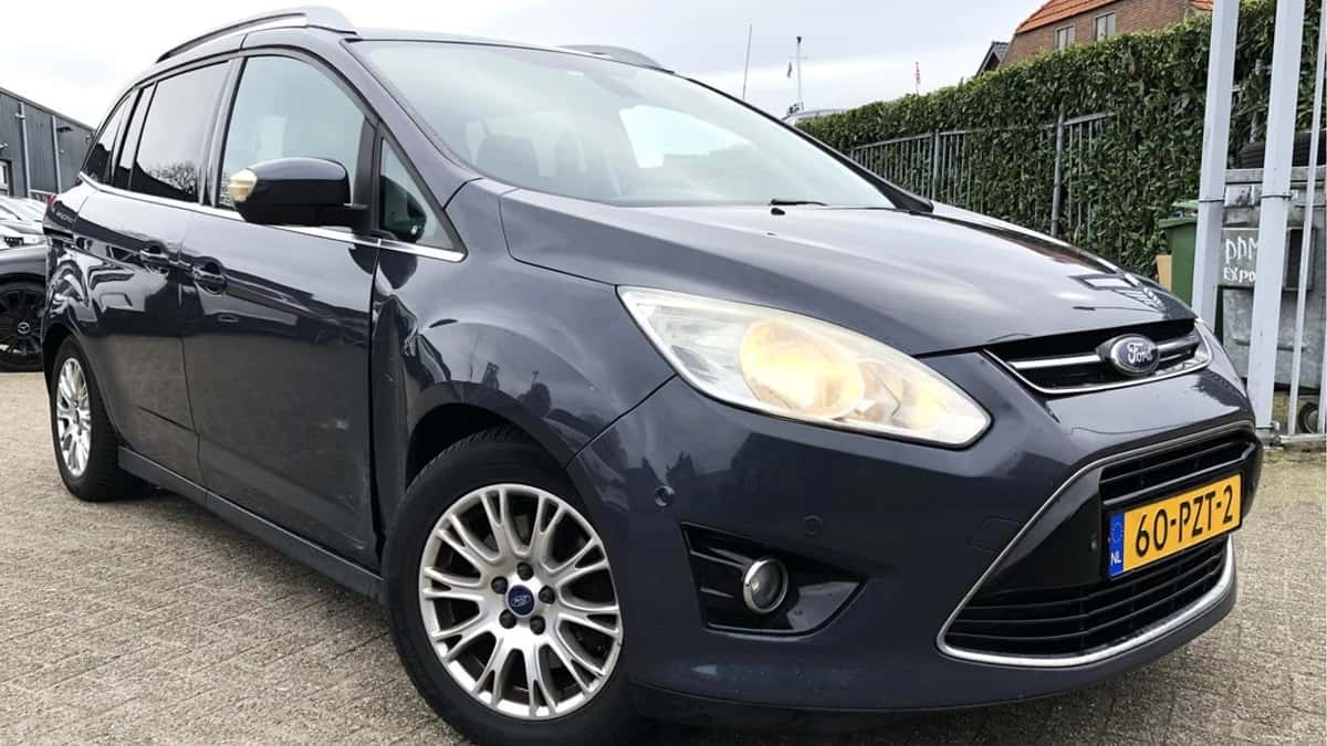 Ford Grand (2011) — foto 1