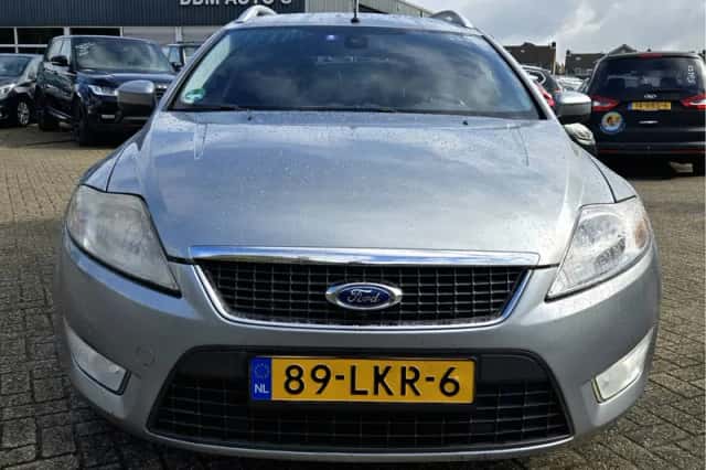 Ford Mondeo (2010) thumbnail 2
