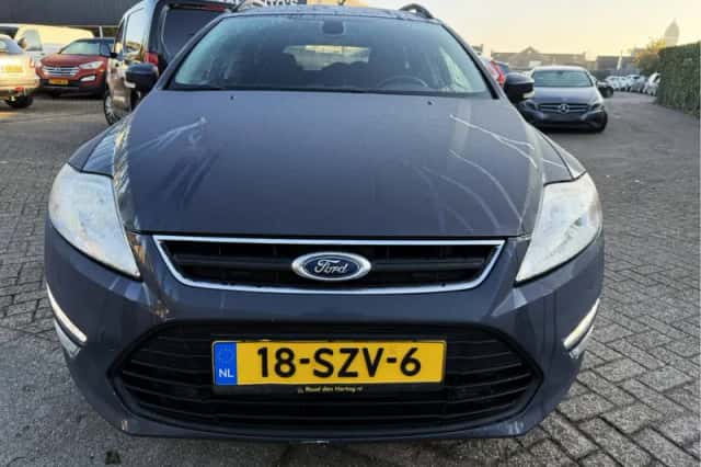 Ford Mondeo (2012) thumbnail 3