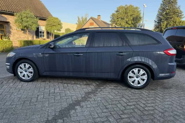 Ford Mondeo (2012) thumbnail 4