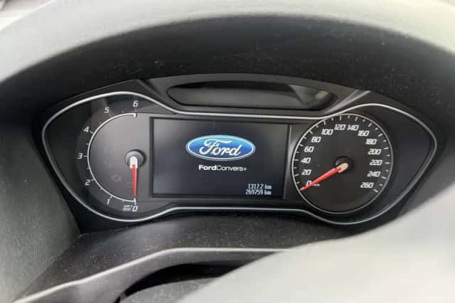 Ford Mondeo (2011) thumbnail 6