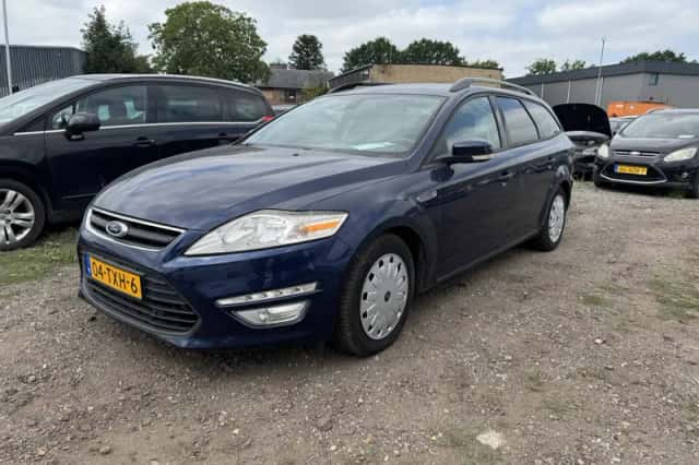 Ford Mondeo (2012) thumbnail 1