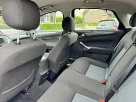 Ford Mondeo (2013) thumbnail 9