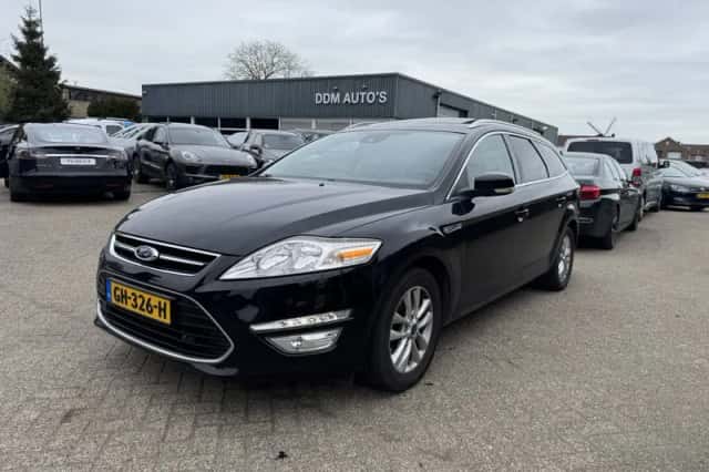 Ford Mondeo (2014) thumbnail 2