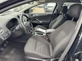 Ford Mondeo (2014) thumbnail 13