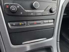 Ford Mondeo (2014) thumbnail 15