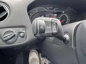Ford Mondeo (2014) thumbnail 19
