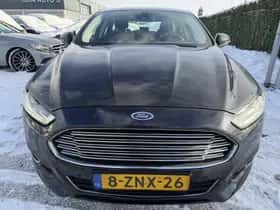 Ford Mondeo (2015) thumbnail 3