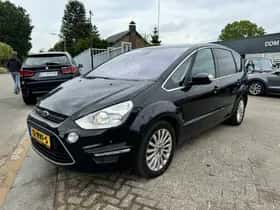 Ford S-Max (2011) thumbnail 2