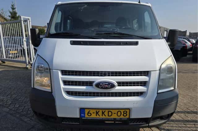 Ford Transit (2013) thumbnail 3