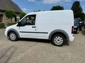 Ford Transit Connect (2010) thumbnail 4