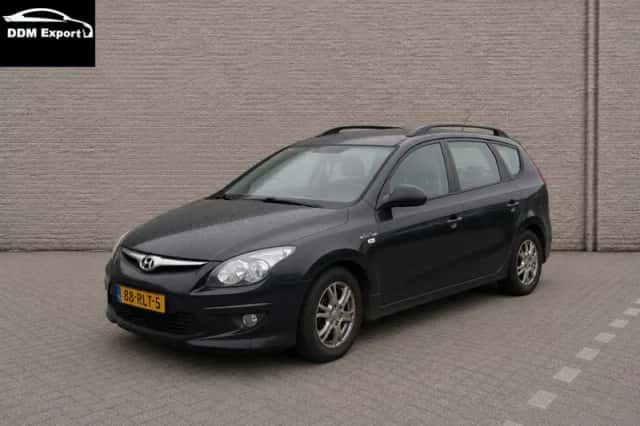 Hyundai i30 (2011) thumbnail 1