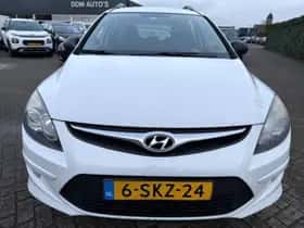 Hyundai i30 (2010) thumbnail 2