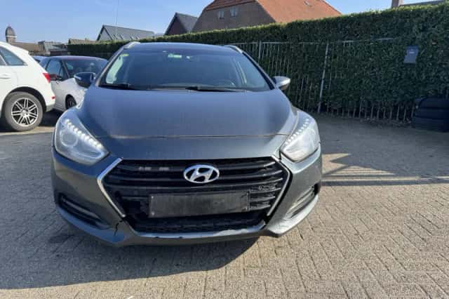 Hyundai i40 (2017) thumbnail 3