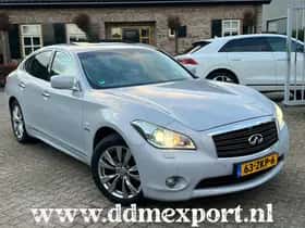 Infiniti M (2011)