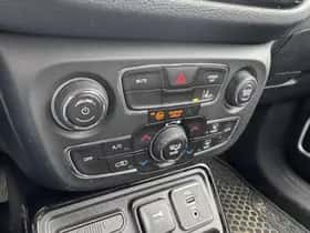 Jeep Compass (2020) thumbnail 23