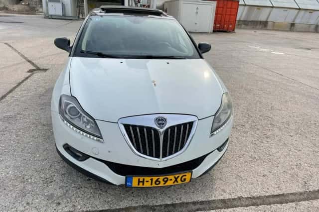 Lancia Delta (2009) thumbnail 3