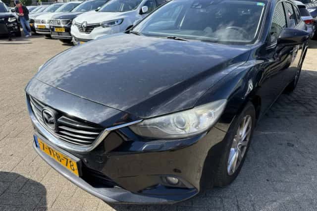 Mazda 6 (2014) thumbnail 2