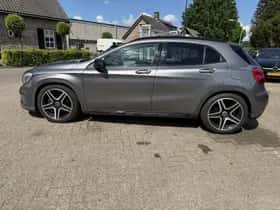 Mercedes-Benz GLA (2014) thumbnail 6
