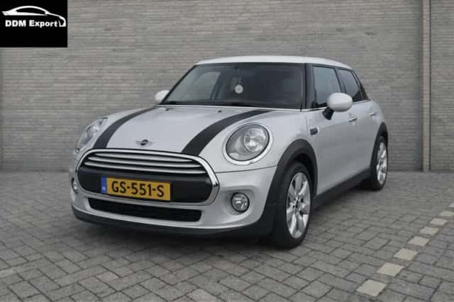 MINI Cooper (2015) thumbnail 1