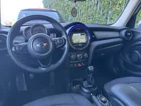MINI Cooper (2015) thumbnail 11