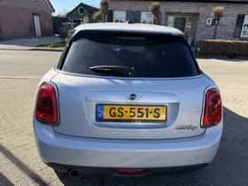 MINI Cooper (2015) thumbnail 6