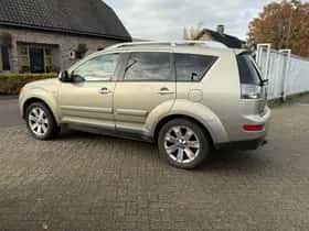 Mitsubishi Outlander (2009) thumbnail 5