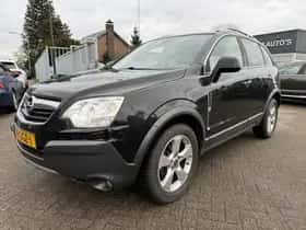 Opel Antara (2008) thumbnail 2