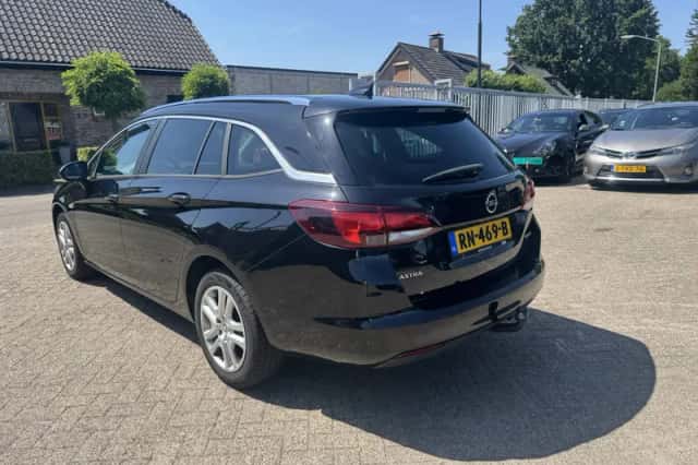 Opel Astra (2018) thumbnail 6