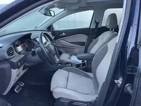 Opel Grandland X (2017) thumbnail 19