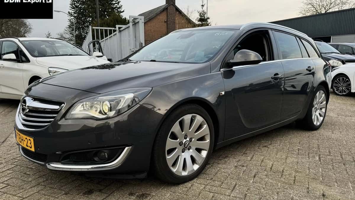 Opel Insignia (2014) — foto 1