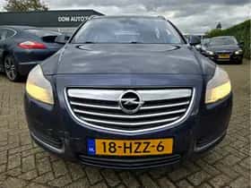 Opel Insignia (2009) thumbnail 2