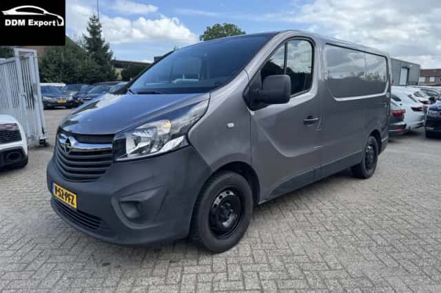 Opel Vivaro (2015) thumbnail 1