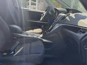 Opel Zafira (2014) thumbnail 9