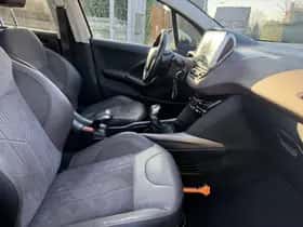 Peugeot 2008 (2013) thumbnail 9