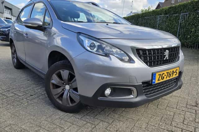 Peugeot 2008 (2019) thumbnail 4