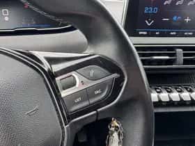 Peugeot 3008 (2019) thumbnail 16