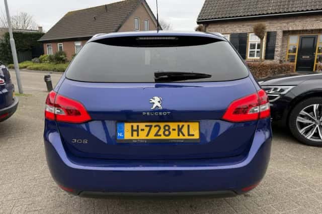 Peugeot 308 (2020) thumbnail 5