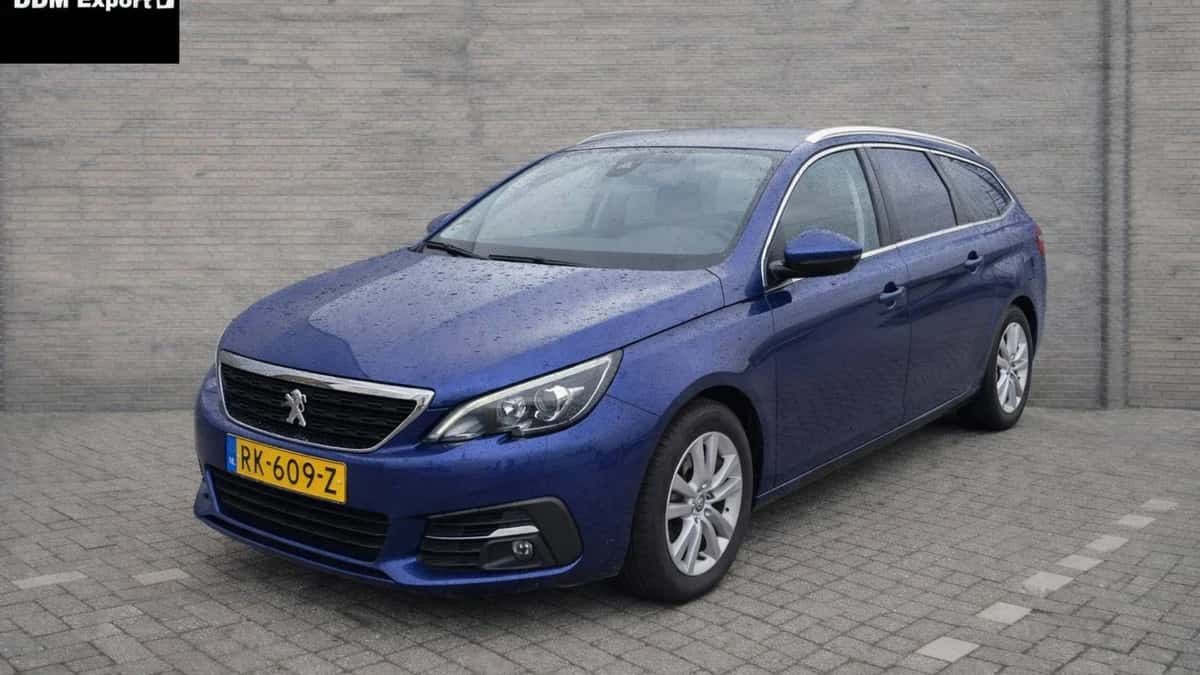 Peugeot 308 (2018) — foto 1