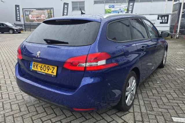 Peugeot 308 (2018) thumbnail 5