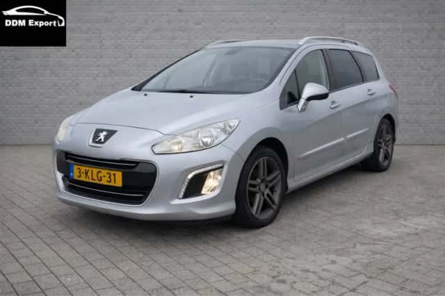 Peugeot 308 (2013) thumbnail 1