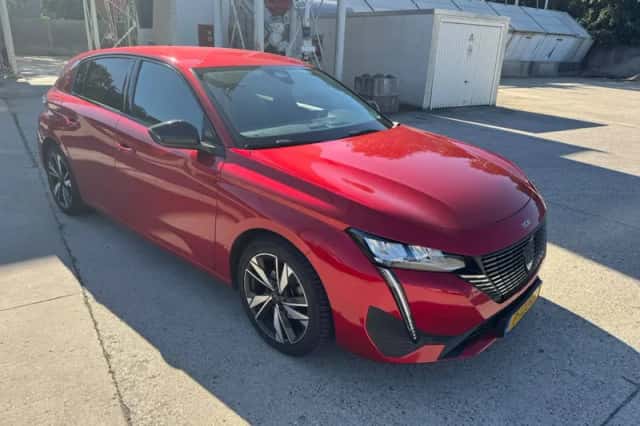 Peugeot 308 (2022) thumbnail 5