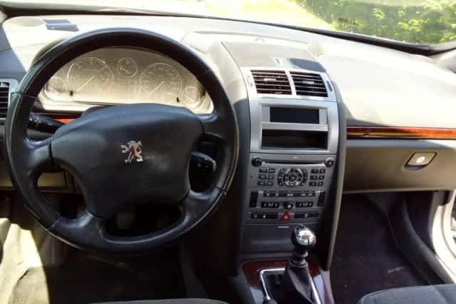 Peugeot 407 (2007) thumbnail 4