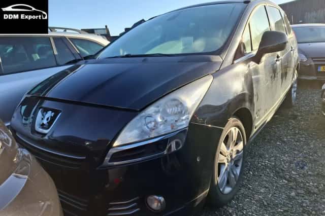 Peugeot 5008 (2010) thumbnail 1