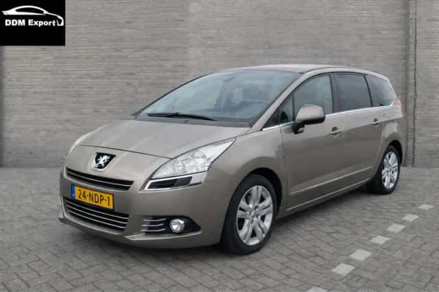 Peugeot 5008 (2010) thumbnail 1