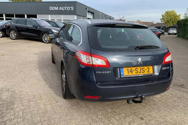 Peugeot 508 (2011) thumbnail 5