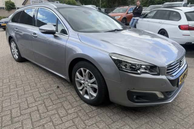 Peugeot 508 (2015) thumbnail 2