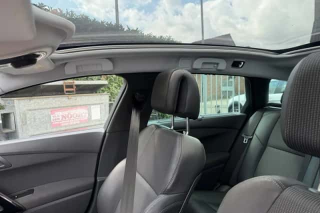 Peugeot 508 (2015) thumbnail 6