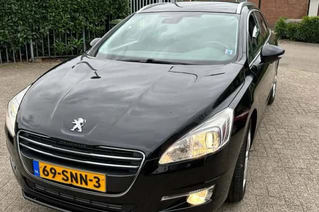 Peugeot 508 (2011) thumbnail 1